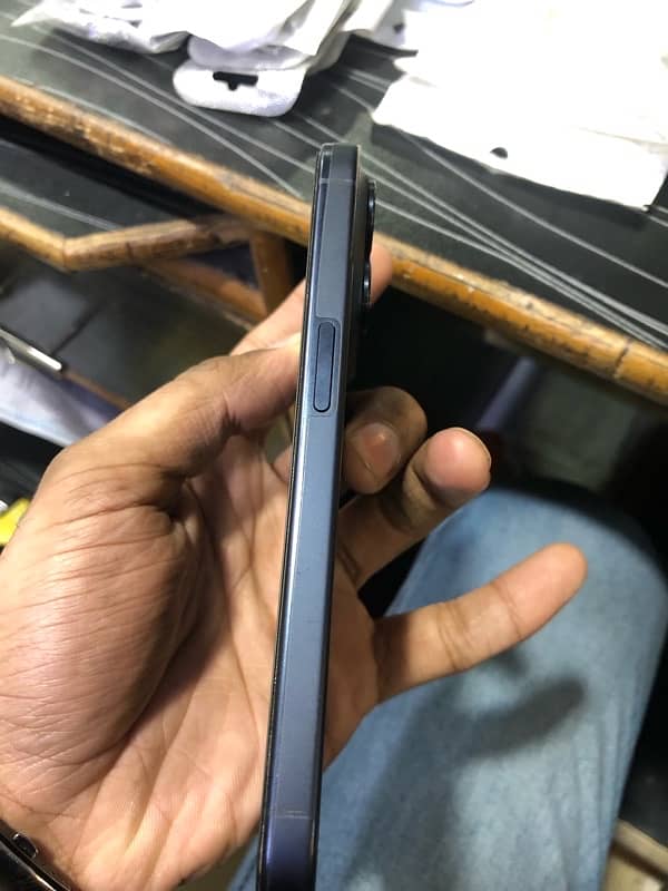 iphone 15 pro non PTA 6