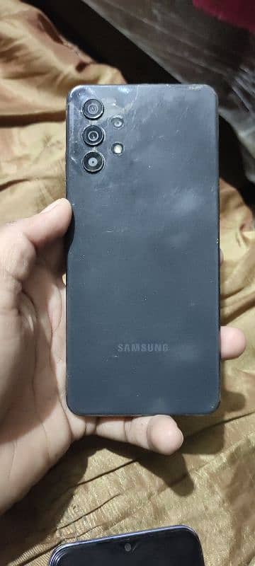 Samsung A32 4/128 0