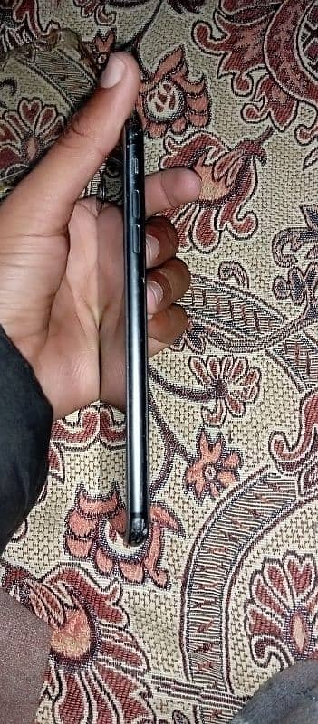 Iphone 8 plus need non pta board if anyone sell please contact 5