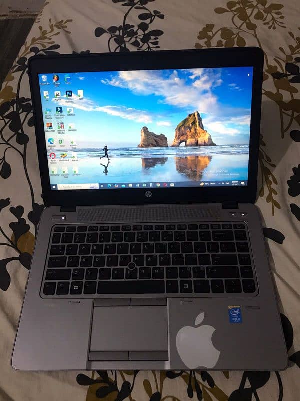 HP Elite Book 5th gen core i5 0