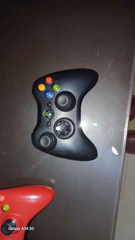 X Box 360 slim 9