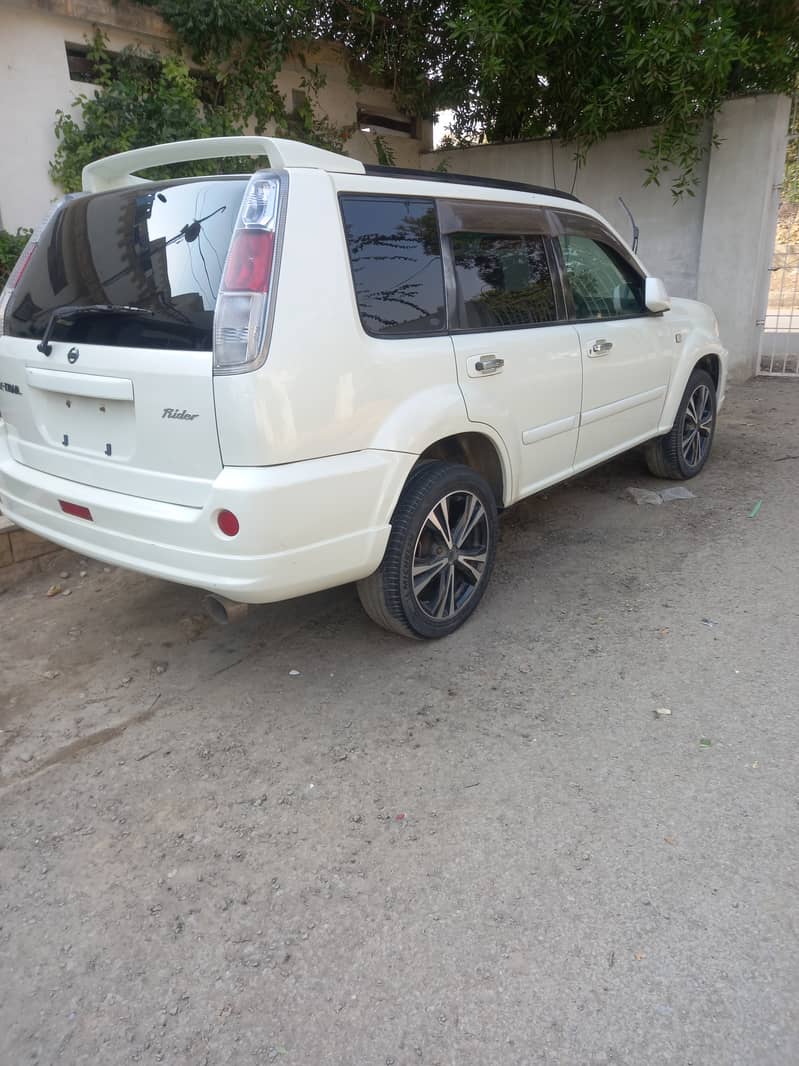 Nissan X Trail 2005 3