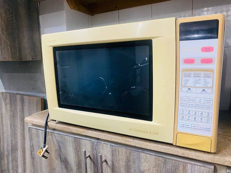 sharp company microwave 1