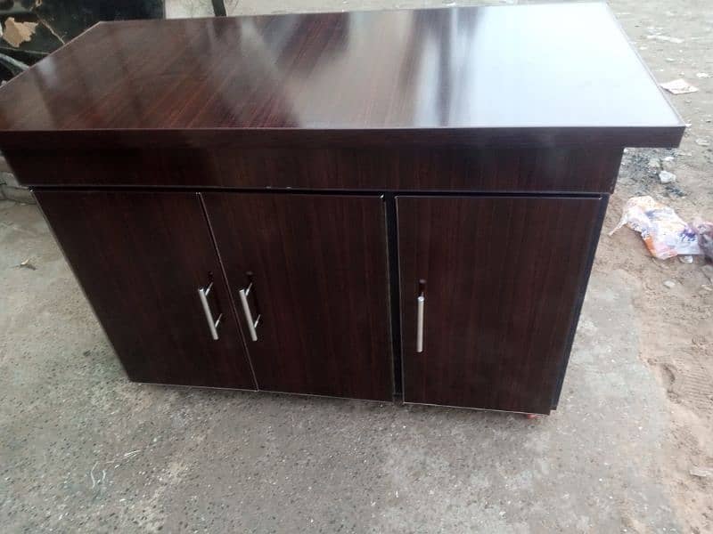 High quality MDF material iron stand table 0