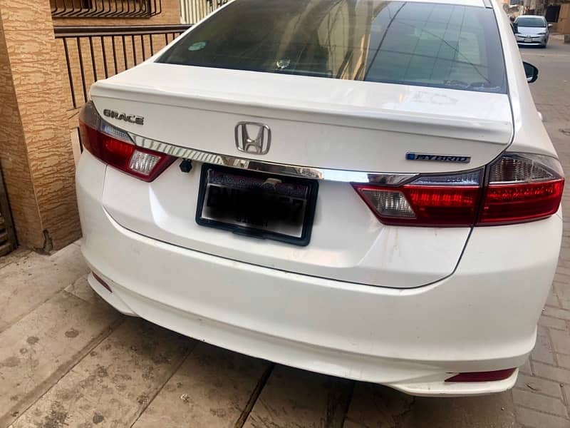 Honda Grace Hybrid 2015 7