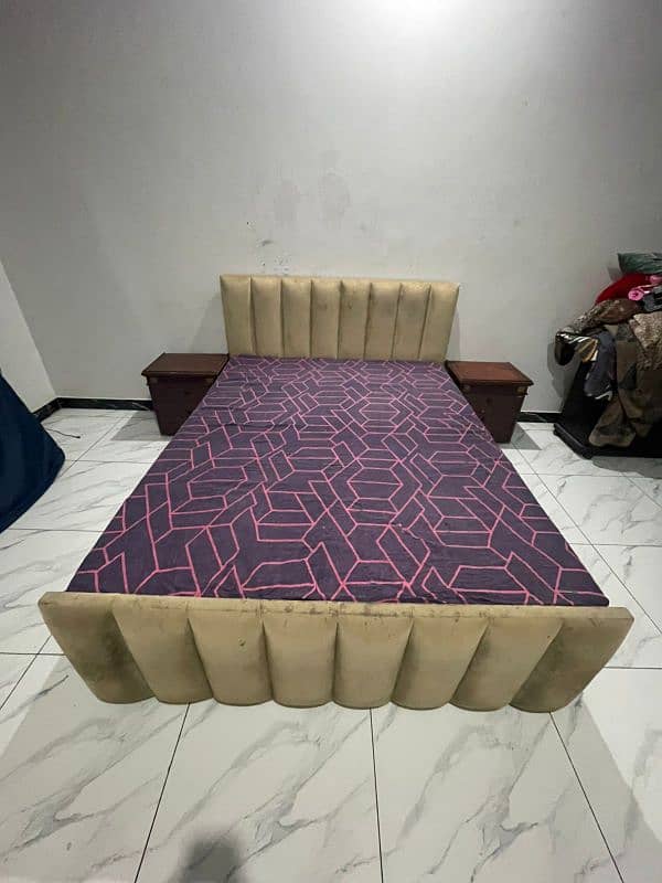 Queen size Bed 5X5 10% discount 0