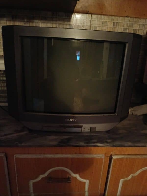 Sony Tv model 2197 avalible for sale 1