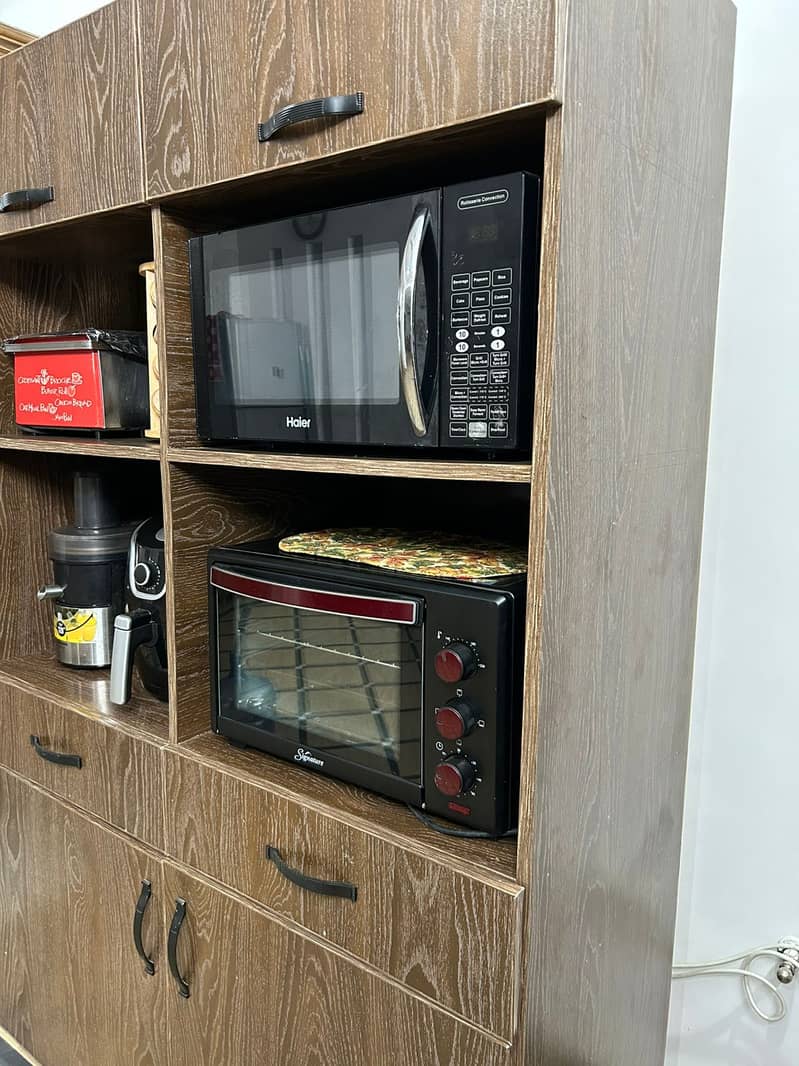 Kitchen Cabinet Wooden 3