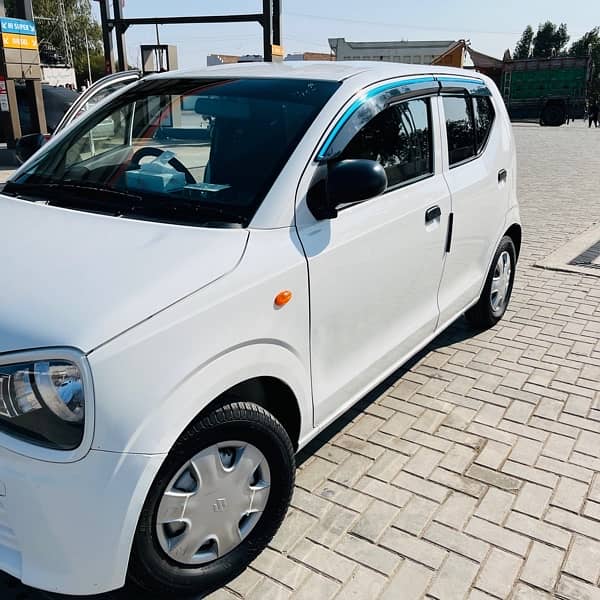 Suzuki Alto 2023 4