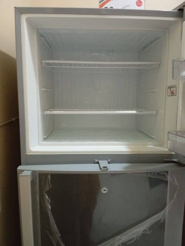 dawlance fridge 10