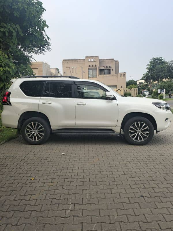 Toyota Prado 2019 10