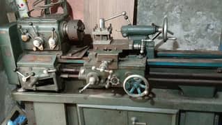 lathe machine for sale condition is good working machine