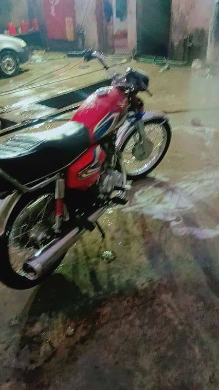 mene ye bike sale krna ha jaldi 1