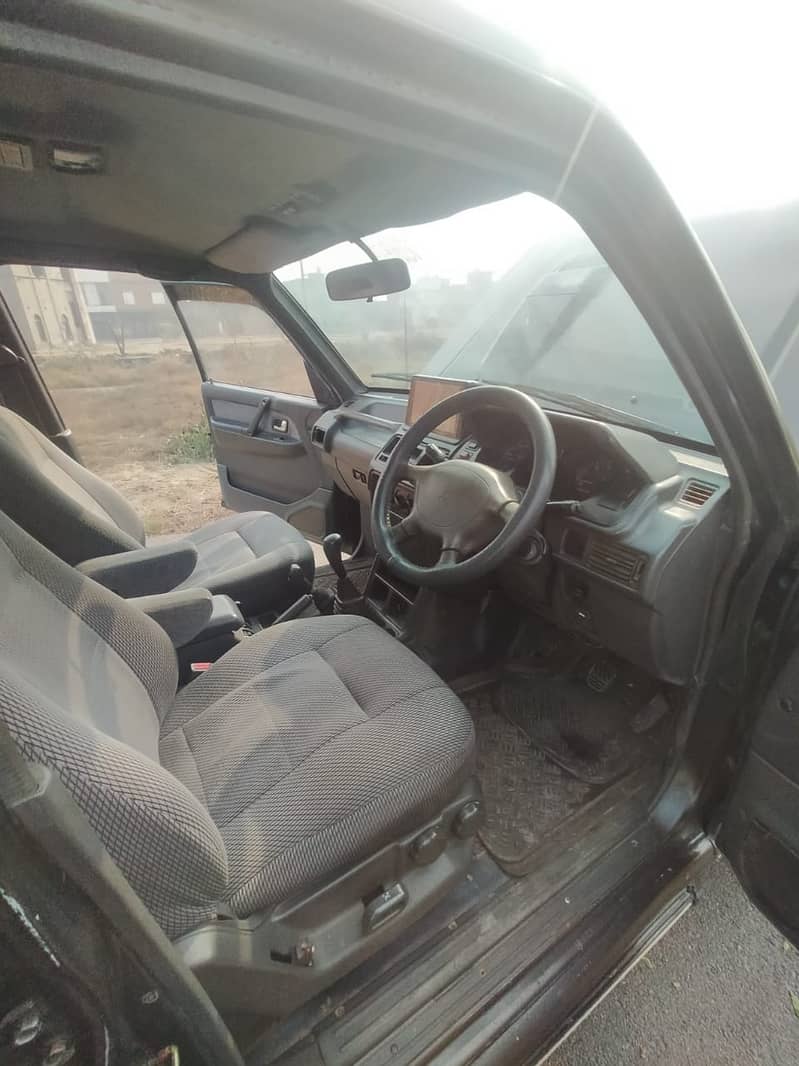 Mitsubishi Pajero urgent sale 14