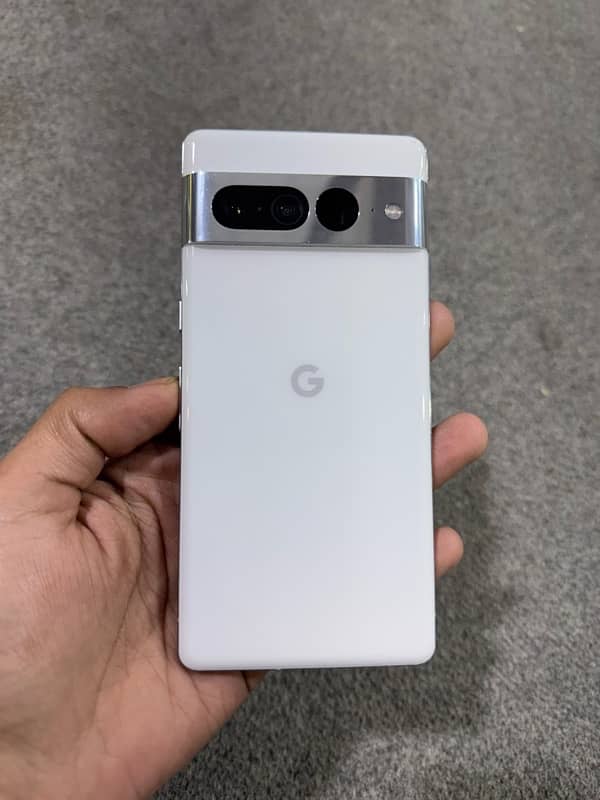 Google pixel 7 pro 4