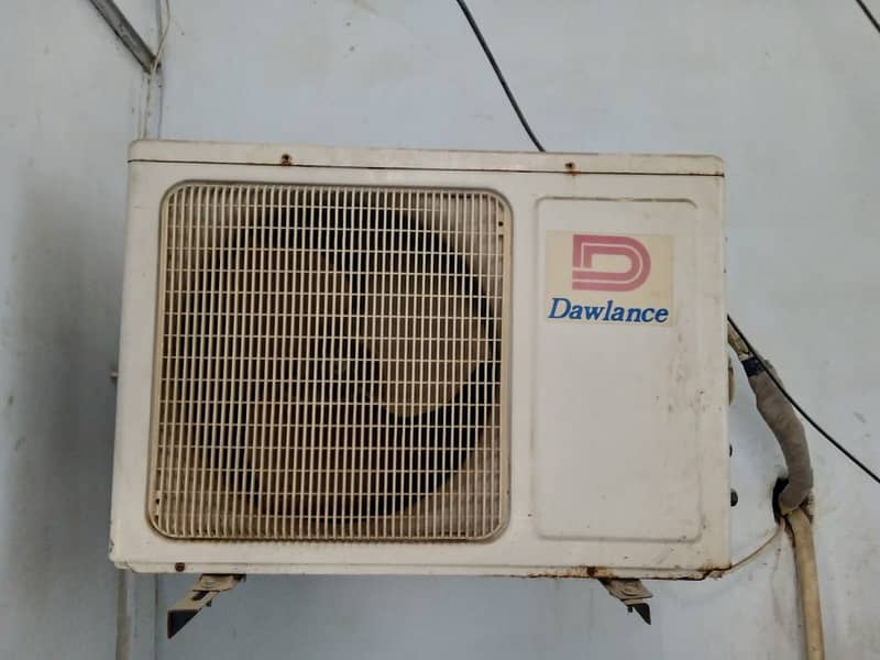 Dawlance 1.5 Ton Split AC - Excellent Condition - Best Price 3