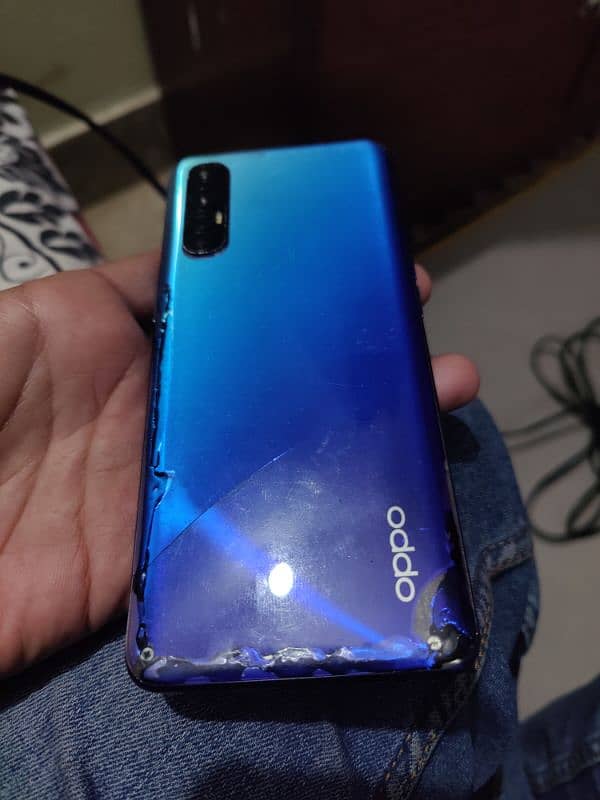 oppo Reno 3 pro 4