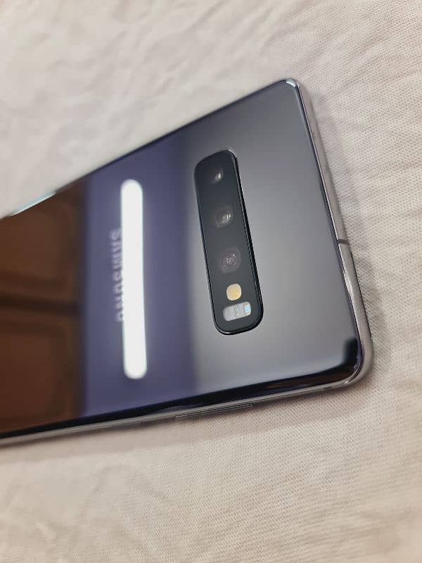 Samsung galaxy s10 plus 12