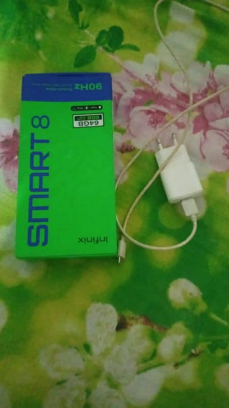 Infinix Smart 8. Sell phone 2