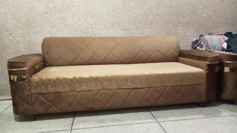 6 seater sofa. . 2