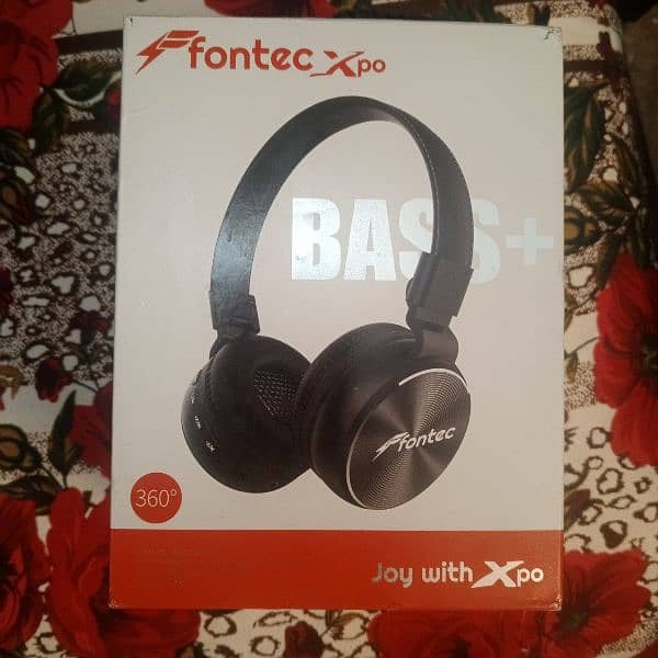 "Fontecxpo Wireless Headphones with 4GB Memory Card & Type-C Cable" 3