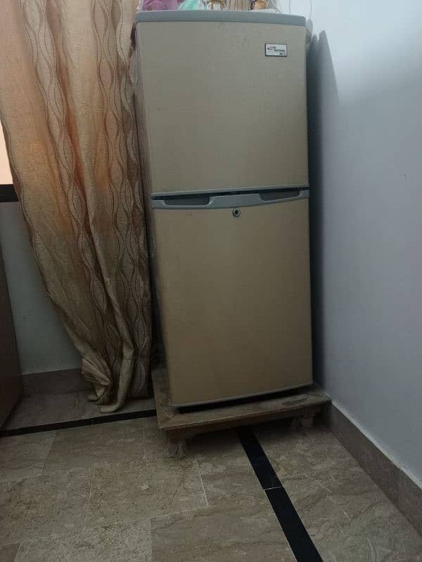 Gaba National Small Refrigerator for Sale 0