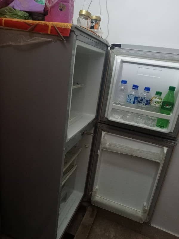 Gaba National Small Refrigerator for Sale 1