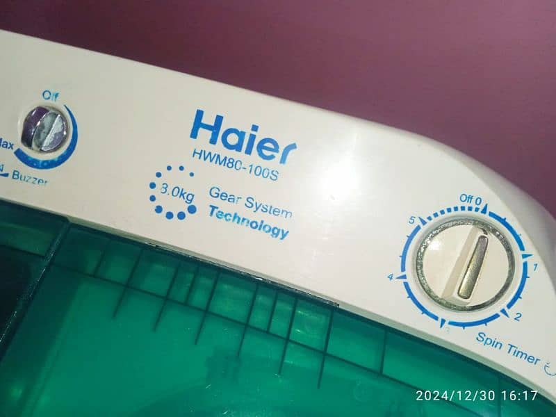 haier washing machine twin tub model no: HWM80-100S 0