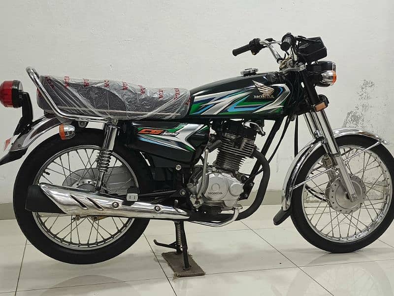 Honda CG 125 2023 Model 1