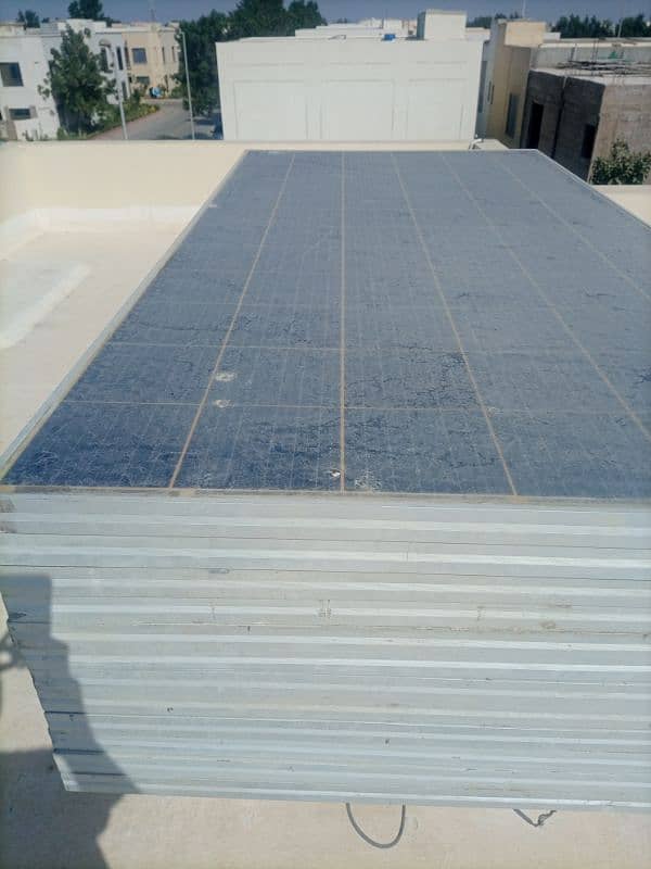 12 solar plates with stand for sell 0