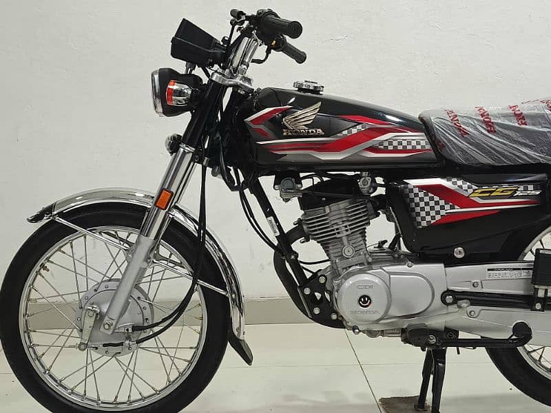 Honda CG 125 2024 Model 4