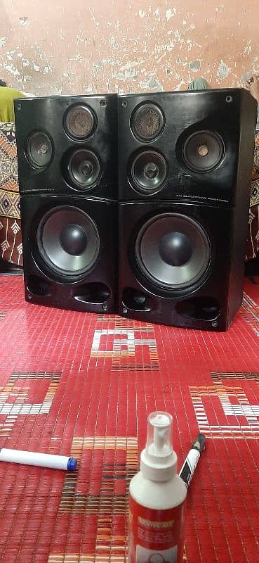 kenwod hifi 4 way speakar 8 inch 200+200 watt 1