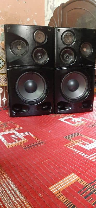 kenwod hifi 4 way speakar 8 inch 200+200 watt 2