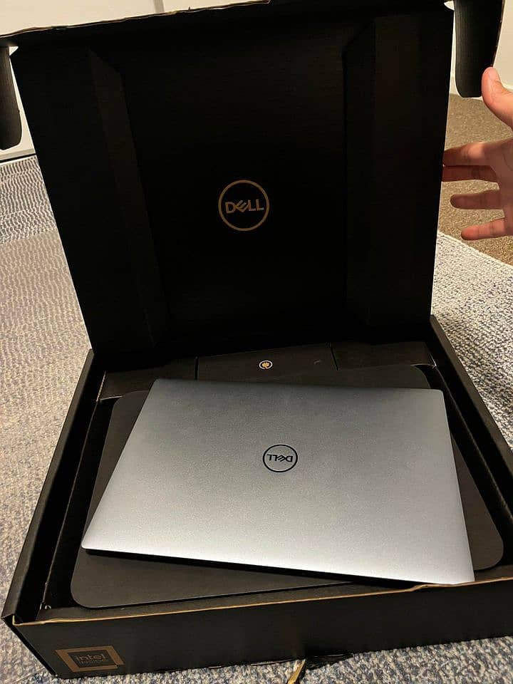 Dell XPS 13 9315 Intel Core i7 12th Gen 16GB 512GB 13.4 FHD Backlit FP 3