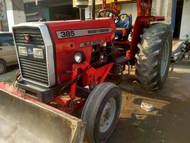 Tractor 385 2018 3