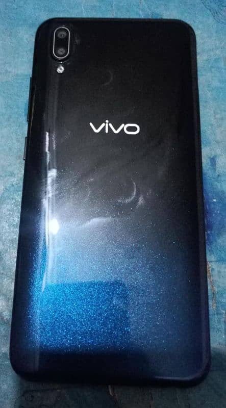 Vivo y93 6gb 128gb . 10by10  condition . 03065166011 . 1