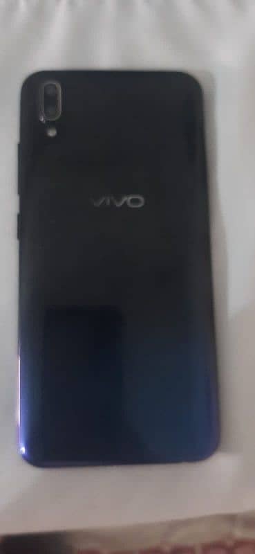 Vivo y93 6gb 128gb . 10by10  condition . 03065166011 . 4