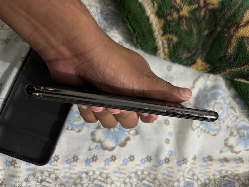 i phone xs max 64 gb non pta jv 3