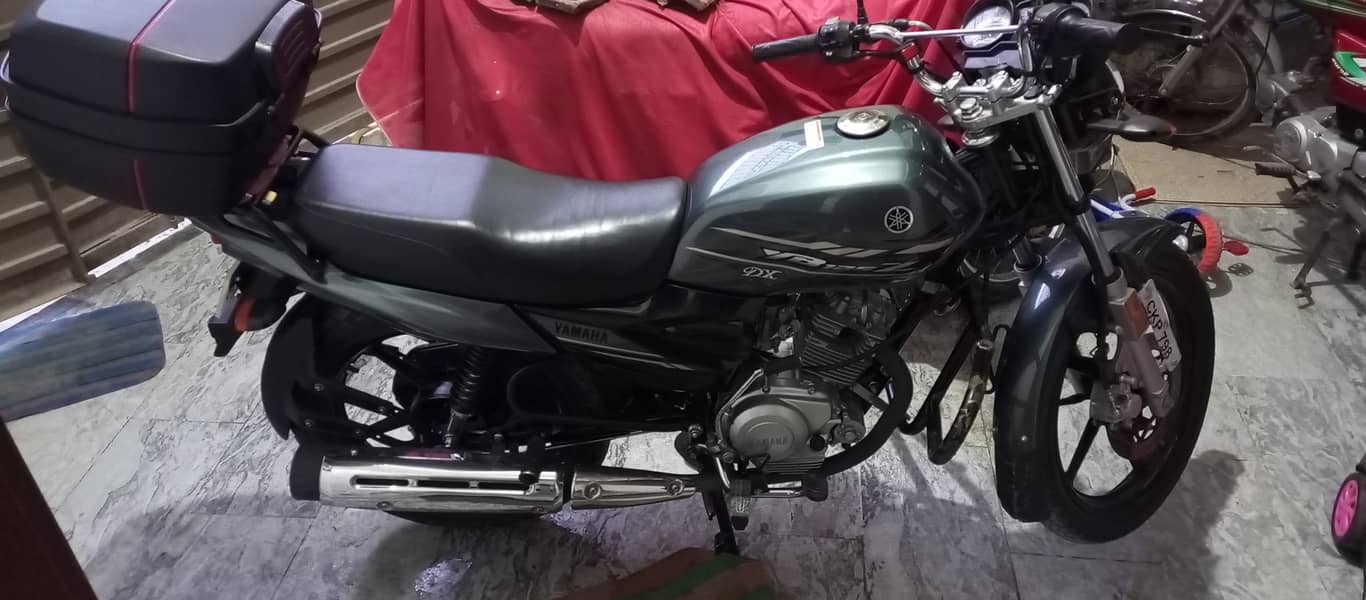 Yamaha YB 125Z 2023 2