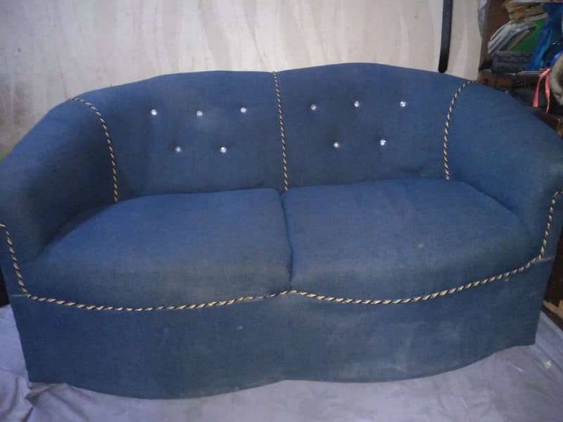 The chic Blue 2 Seater Sofa Set 0