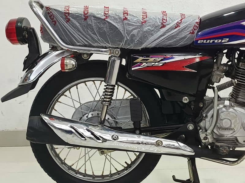 Honda CG 125 2017 Model 2