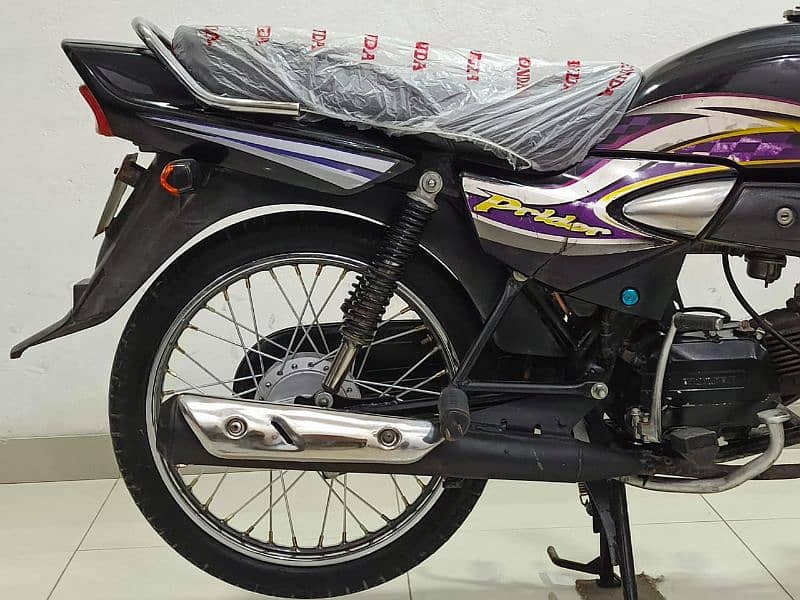 Honda Pridor 2015 Model 4