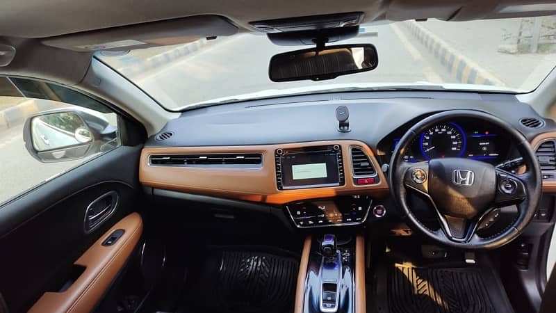 Honda Vezel 2015 9