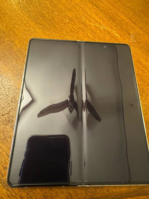 Samsung galaxy z fold 5 cream colour 5