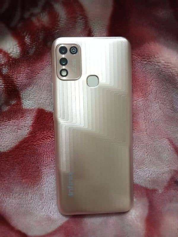 selling Infinix hot 11 play 2