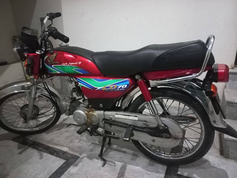 Honda CD 70 (2018 Model) Red Color Genuine spare part 0