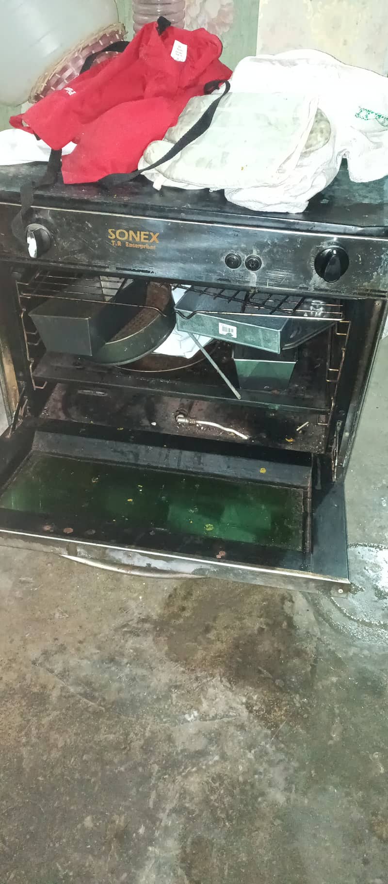 Used Sonex Gas Oven in low price in Saddar Cantt Lahore 2