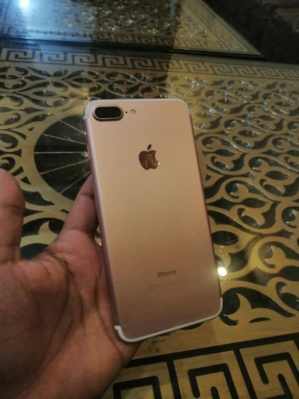 I phone 7 plus 4