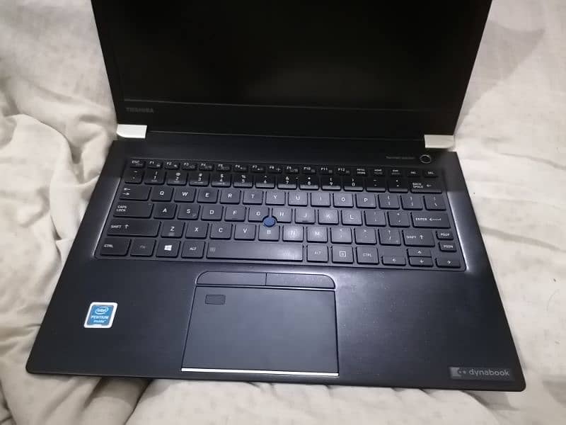 Toshiaba dynabook i5 8th gen 5