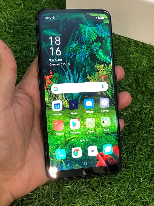 OPPO Reno 2Z (8gb/256g ) PTA Approved Amoled Display 1